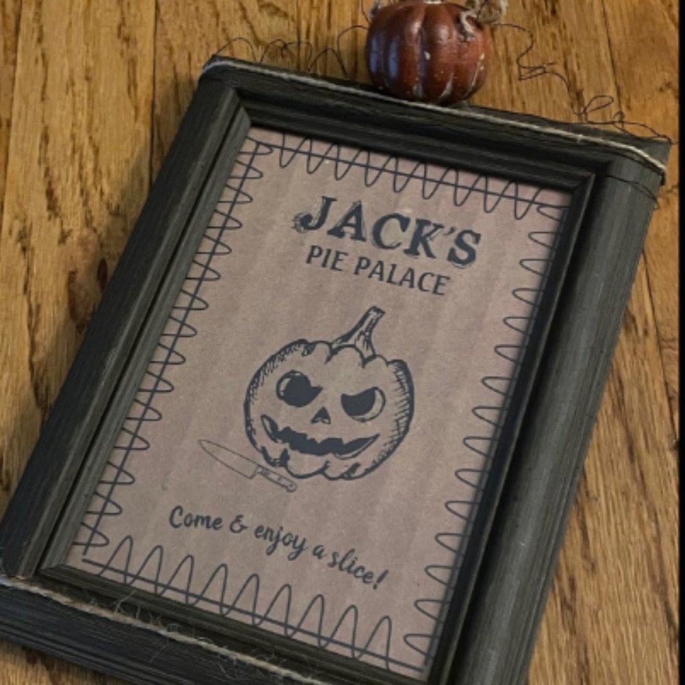 Spooky Jack’s Pie Palace Frame